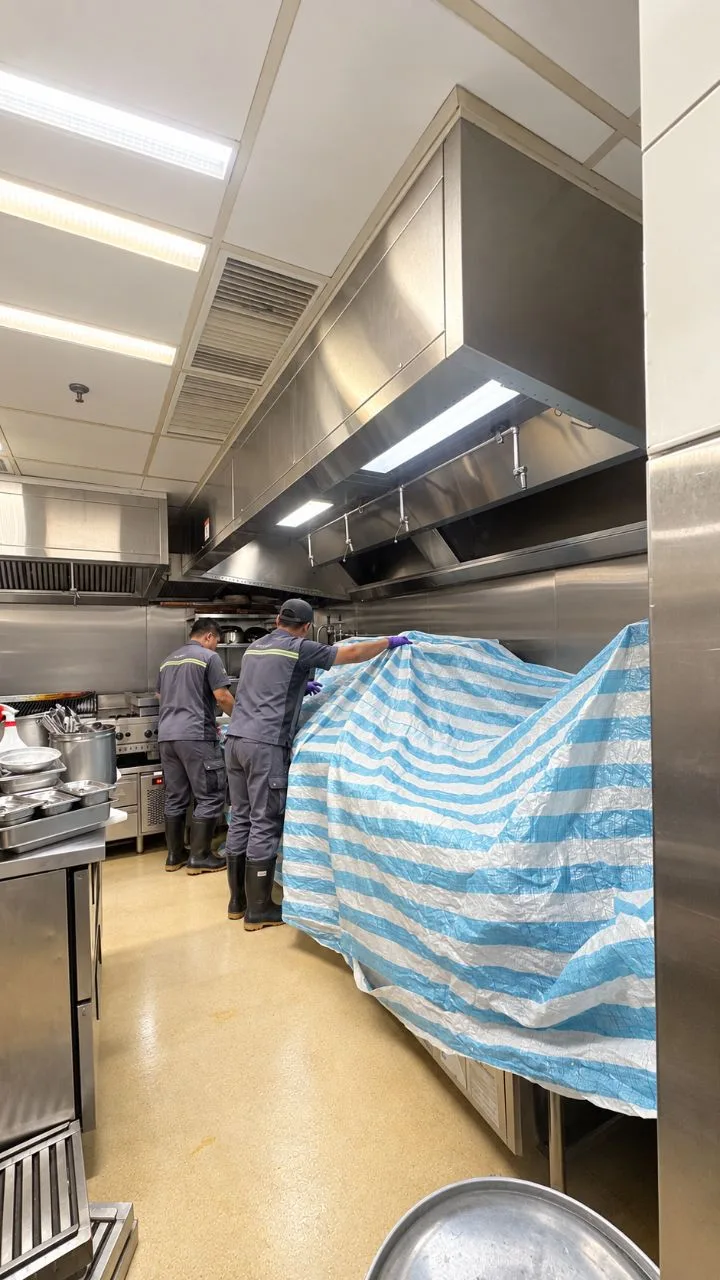 星級飯店、餐廳、會所廚房清潔維護作業｜現場照片 1